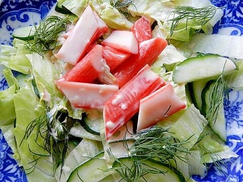 5分!?醤油マヨをかけて❤カニカマ&レタスのサラダ